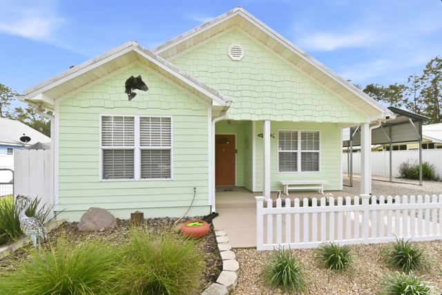 455 Kings Creek Circle, Steinhatchee, FL 32359