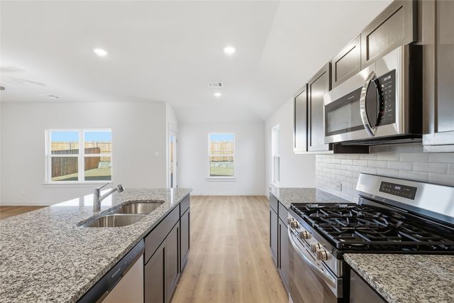 114 John Laurens Drive, Venus, TX 76084