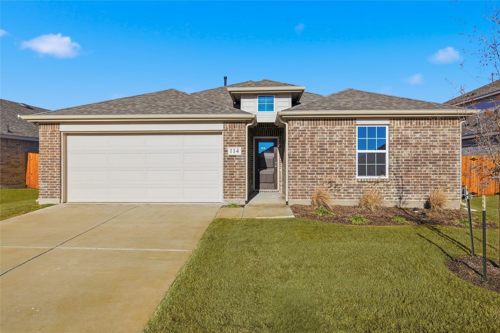 114 John Laurens Drive, Venus, TX 76084
