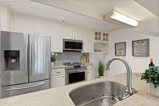777 Morrell Avenue 309, Burlingame, CA 94010