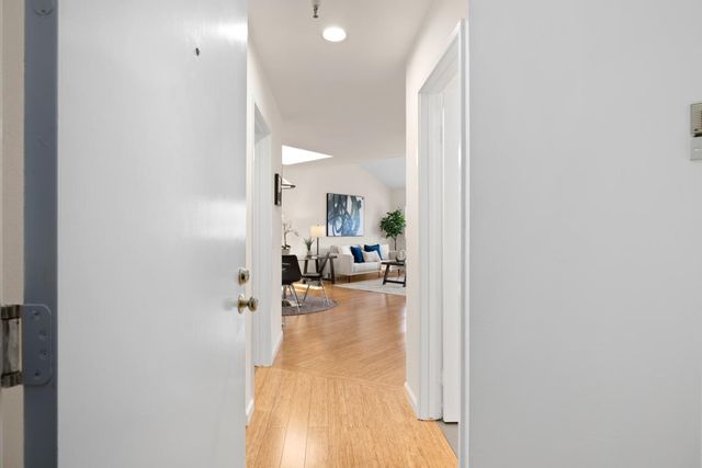 777 Morrell Avenue 309, Burlingame, CA 94010