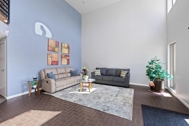 777 Morrell Avenue 309, Burlingame, CA 94010