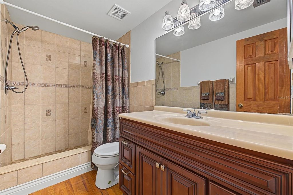 Image 21 of property listing at 8239 VASSAR CIRCLE, Tampa, FL 33634