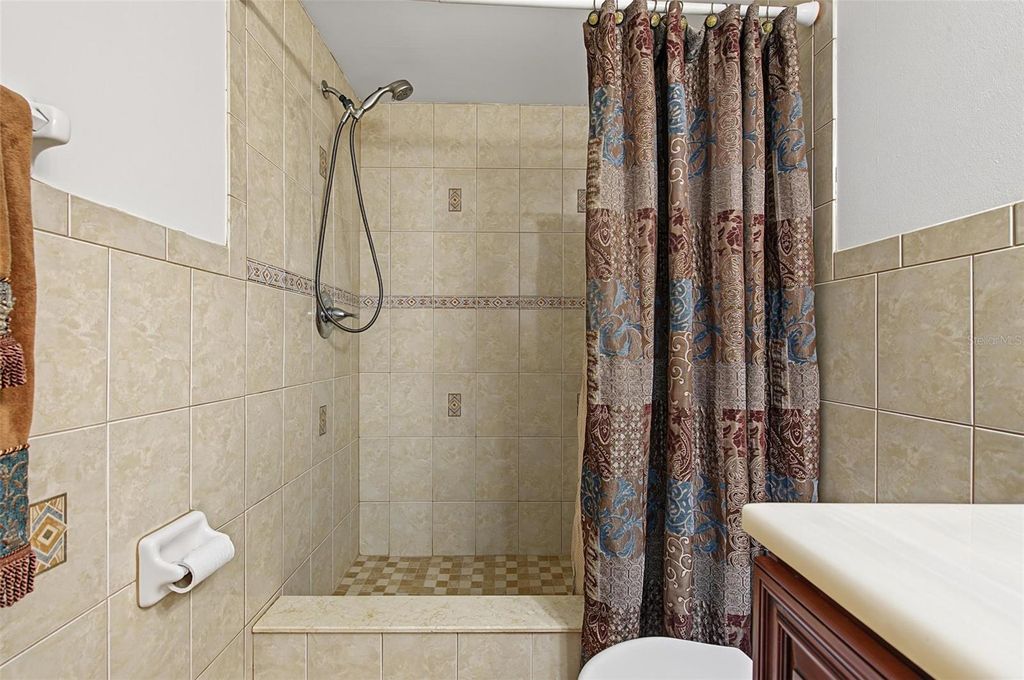Image 22 of property listing at 8239 VASSAR CIRCLE, Tampa, FL 33634