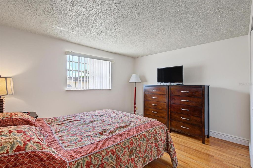 Image 24 of property listing at 8239 VASSAR CIRCLE, Tampa, FL 33634