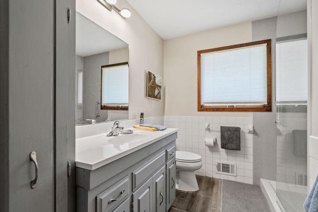 266 Cardinal Court, Chaska, MN 55318