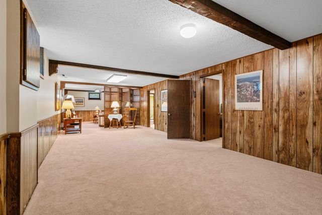 266 Cardinal Court, Chaska, MN 55318