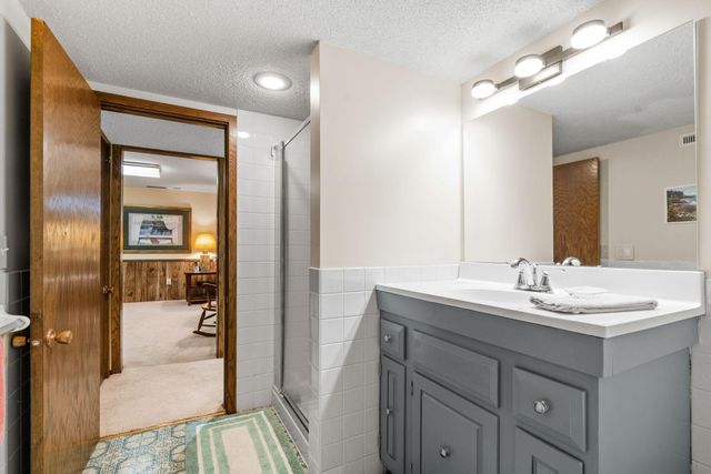 266 Cardinal Court, Chaska, MN 55318
