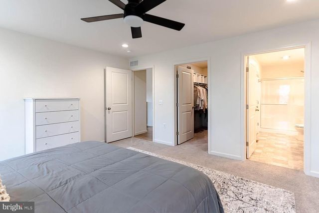 204 WHITETAIL CIR, Mill Hall, PA 17751