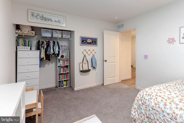 204 WHITETAIL CIR, Mill Hall, PA 17751