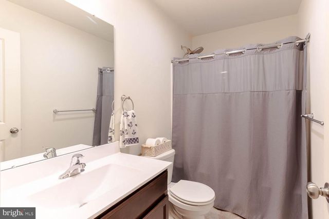 204 WHITETAIL CIR, Mill Hall, PA 17751