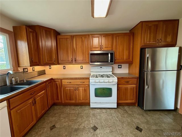 510 3rd Street, Porter, NY 14174