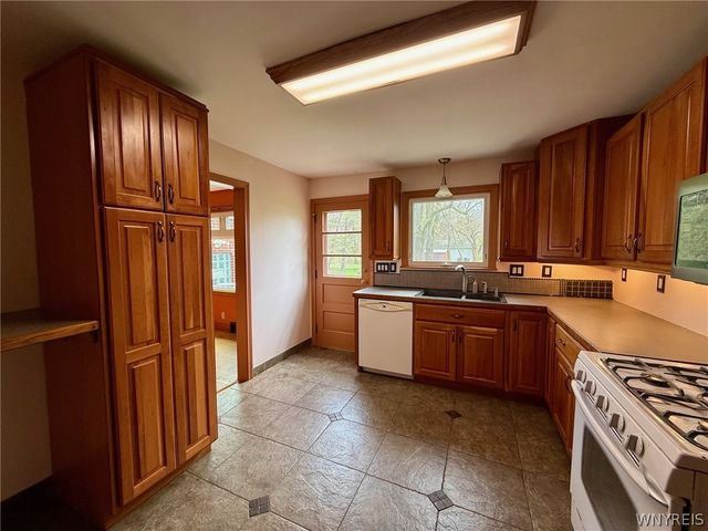 510 3rd Street, Porter, NY 14174