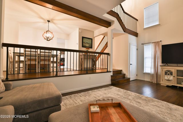 9 Barnes Lane 209, Toms River, NJ 08753