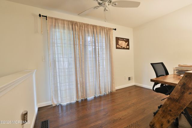 9 Barnes Lane 209, Toms River, NJ 08753