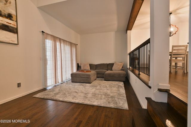 9 Barnes Lane 209, Toms River, NJ 08753