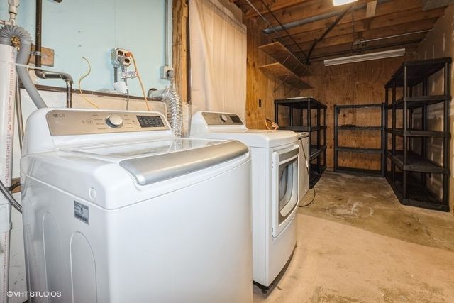 4404 71st Place, Urbandale, IA 50322