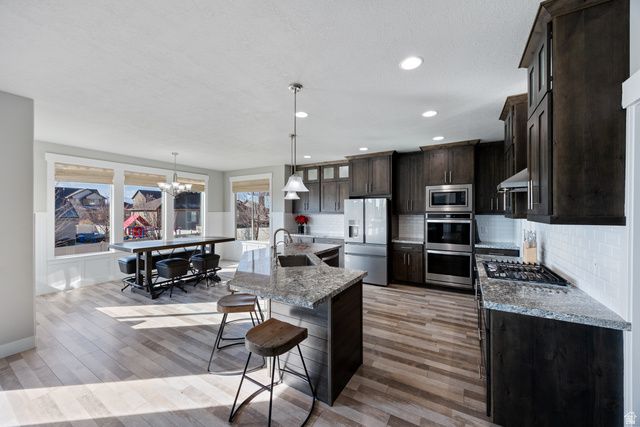 607 SAGE LN, Saratoga Springs, UT 84045