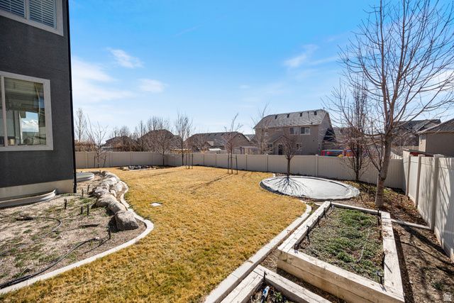 607 SAGE LN, Saratoga Springs, UT 84045