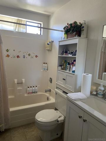 9212 Mast Blvd. 45, Santee, CA 92071