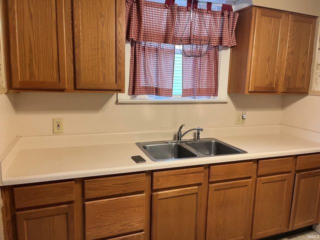 905 E Rudisill Boulevard, Fort Wayne, IN 46806