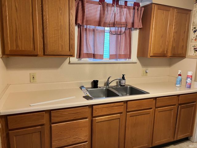 905 E Rudisill Boulevard, Fort Wayne, IN 46806