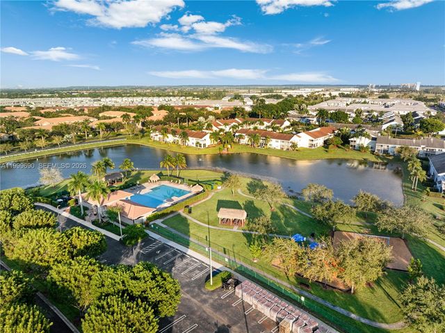 2263 SE 25th Ave 2263, Homestead, FL 33035