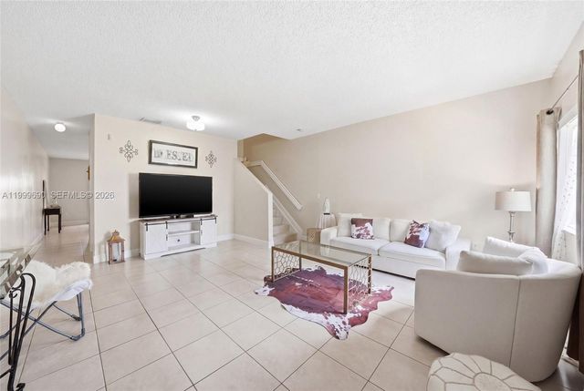 2263 SE 25th Ave 2263, Homestead, FL 33035