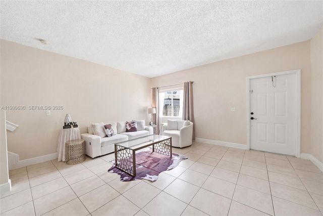 2263 SE 25th Ave 2263, Homestead, FL 33035