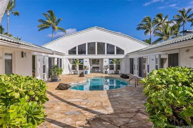 141 Kailuana Loop, Kailua, HI 96734