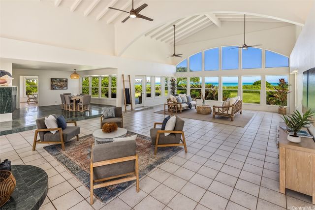 141 Kailuana Loop, Kailua, HI 96734
