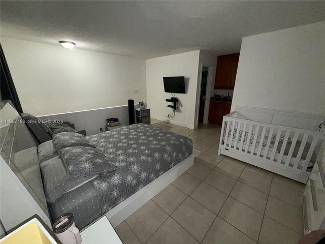 18017 NW 68th Ave A-101, Hialeah, FL 33015