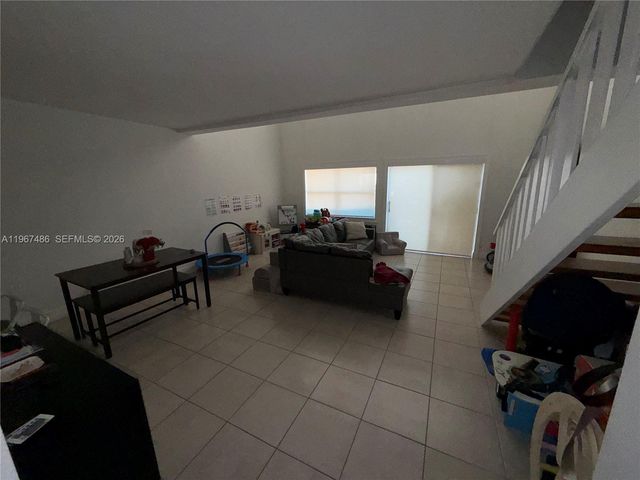 18017 NW 68th Ave A-101, Hialeah, FL 33015