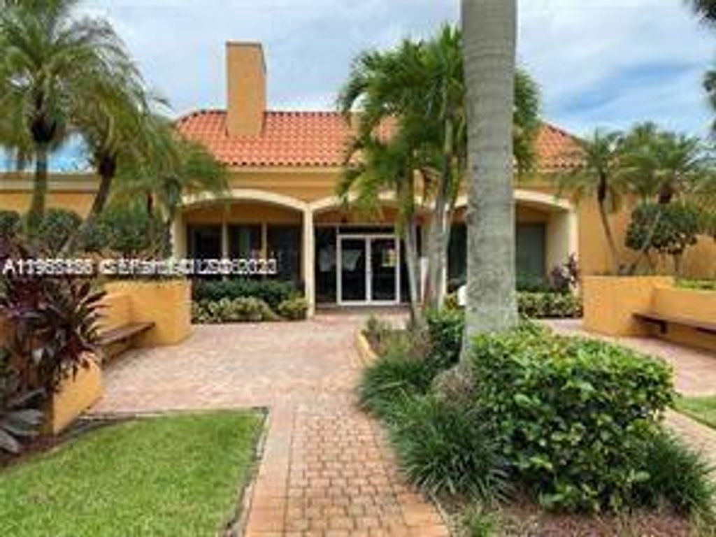 18017 NW 68th Ave A-101, Hialeah, FL 33015