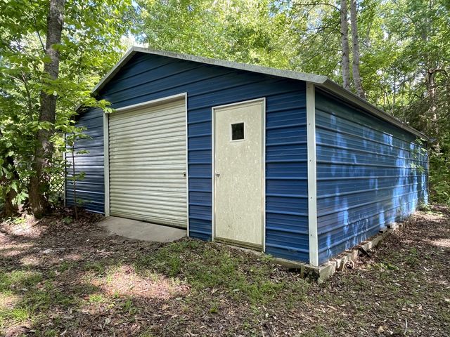 2354 Wayne Rd, Bon Aqua, TN 37025