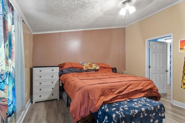 2354 Wayne Rd, Bon Aqua, TN 37025