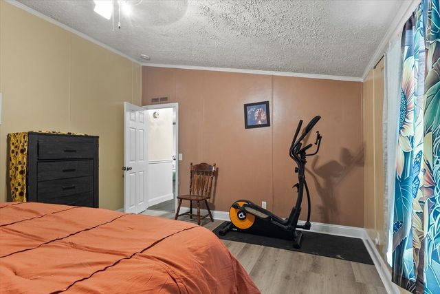 2354 Wayne Rd, Bon Aqua, TN 37025