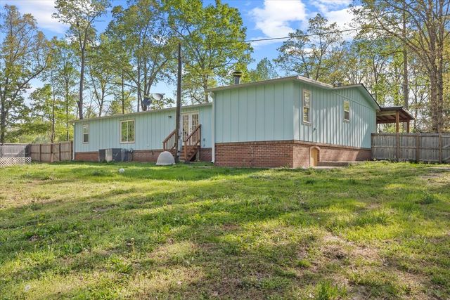 2354 Wayne Rd, Bon Aqua, TN 37025