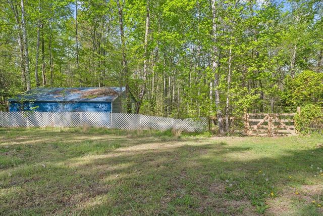 2354 Wayne Rd, Bon Aqua, TN 37025