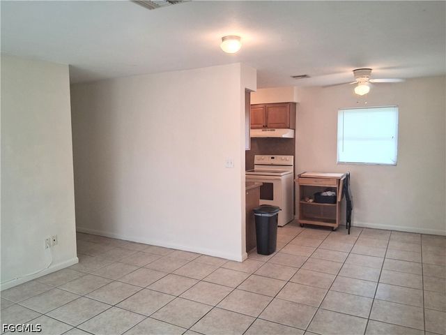 117 Coolidge AVE, Lehigh Acres, FL 33936