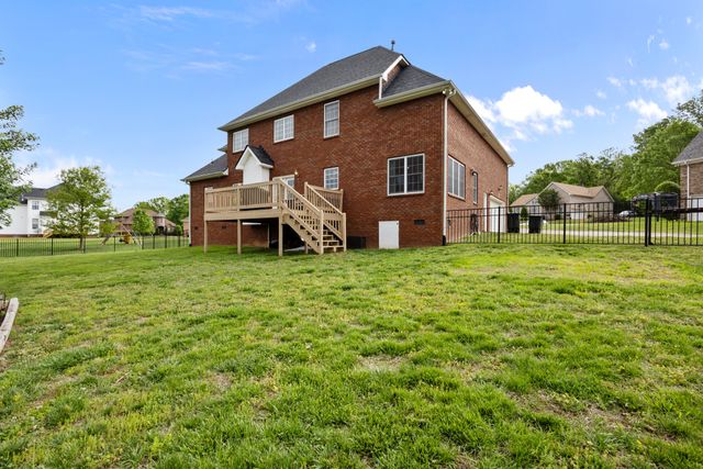 104 Havenwood Ct, Hendersonville, TN 37075