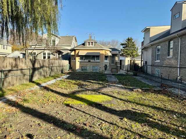 5437 N Linder Avenue, Chicago, IL 60630