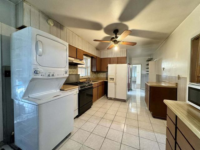 5437 N Linder Avenue, Chicago, IL 60630