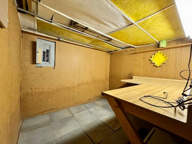 5437 N Linder Avenue, Chicago, IL 60630