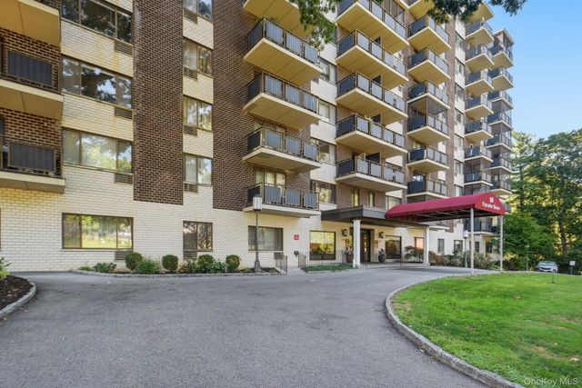 160 Academy Street 3P, Poughkeepsie, NY 12601