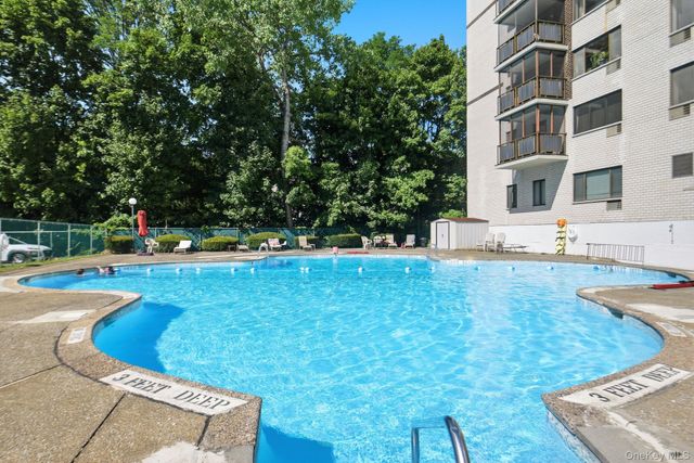 160 Academy Street 3P, Poughkeepsie, NY 12601