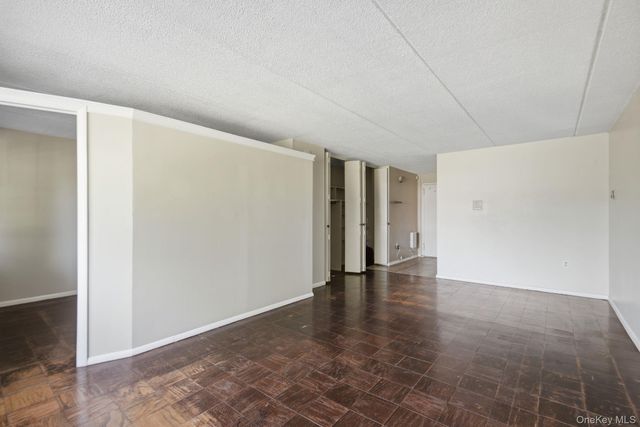 160 Academy Street 3P, Poughkeepsie, NY 12601