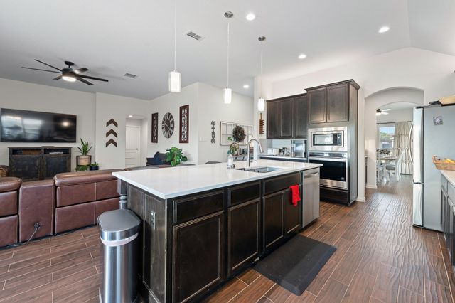 3117 Arbor View Drive, Burleson, TX 76028