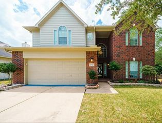 11902 Hueco Tanks Drive, Sugar Land, TX 77498