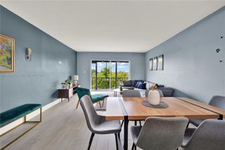 950 Hillcrest Dr 414, Hollywood, FL 33021